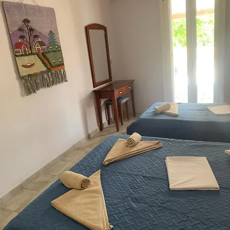 Domenica House Apartment *