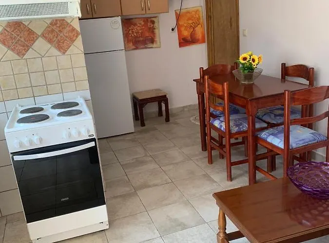 Domenica House Kondaraíni